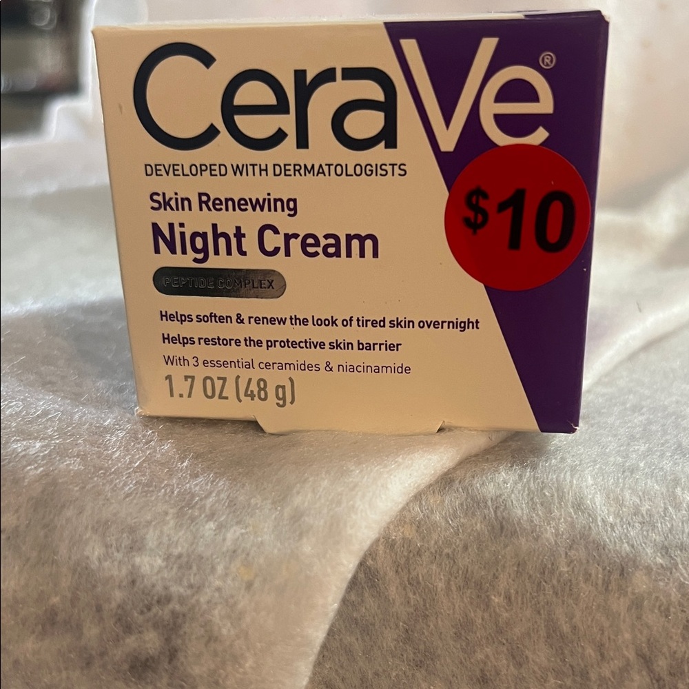 rave Skin Renewing Night Cream - White and Purple